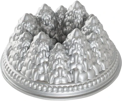 Nordic Ware Pine Forest Bundt kepimo forma