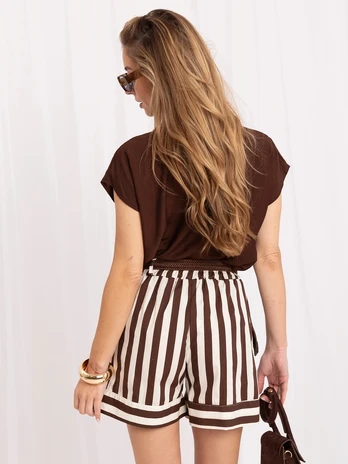 Italy Moda Šortai-IT-SN-FL10552YGM.64-ruda