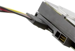 Adapteris DELTACO 4-pin, 15-pin ATA / SATA-S