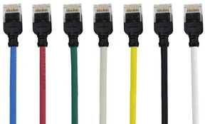 Mercodan KAT6A SLIM UTP 0,25m Patchkabel Gr?n, Halogenfri