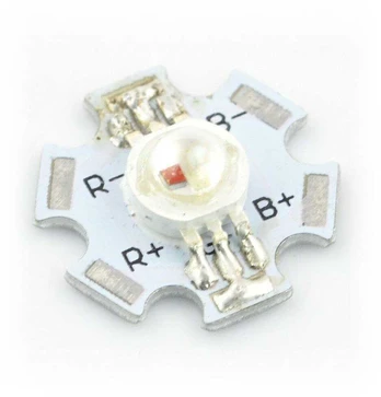 Power LED Star 3W - RGB su radiatoriumi