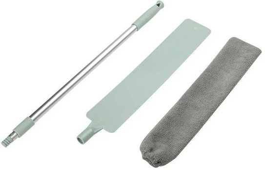 Retractable slit duster
