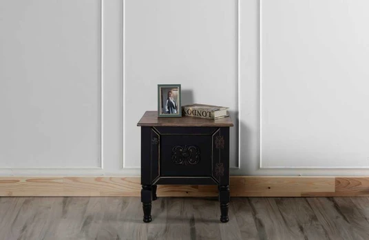 Naktinis staliukas Ada Nightstand - Juodas
