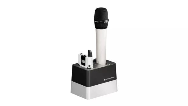 SENNHEISER CHG 2N EU, LATURI 2 CORES