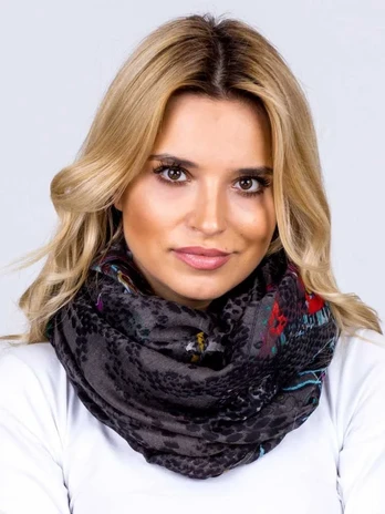 Skarelė, juoda