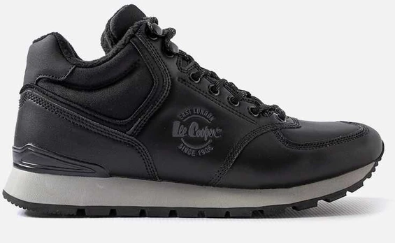 Juodi šilti Lee Cooper batai LCJ 3060M