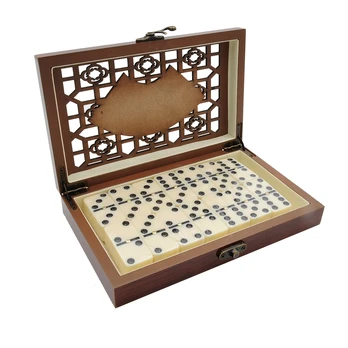 Stalo žaidimas "Domino"