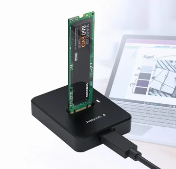 Gembird DD-U3M2 Docking station per unità SSD desktop USB Type-C M.2 SATA e NVME, nero