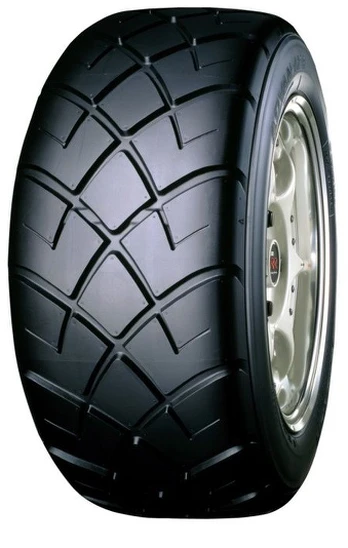 YOKOHAMA ADVAN A032R 165/70 R10 72 H