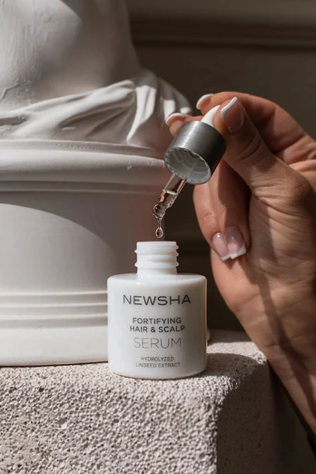 Newsha ODOS IR PLAUKŲ SERUMAS 30 ml