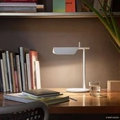 FLOS Tab LED stalinė lempa, balta