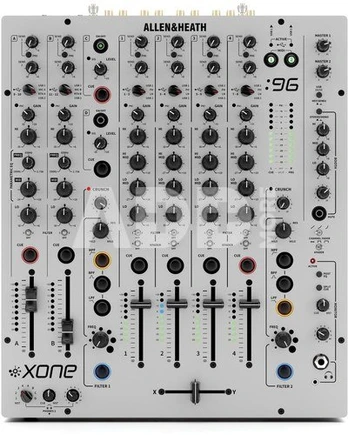DJ garso pultas Allen & Heath XONE 96