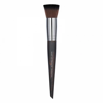 Make Up For Ever Buffer Blush Brush Teptukas skaistalams, #154