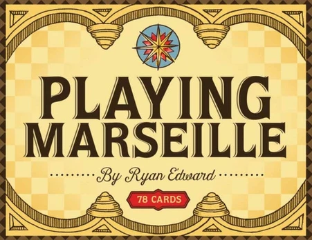 Playing Marseille Tarot kortos