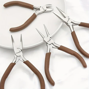 Replės rinkinys, #05 Needle Nose Pliers (with teeth) - 1pc