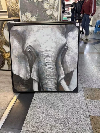 „Afrikos didybė“ tekstūrinis dramblio paveikslas, 80 × 80 cm