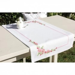 Table Topper SFM010 - siuvinėjimo kryželiu rinkinys