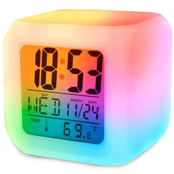 Skaitmeninis žadintuvas su LED apšvietimu