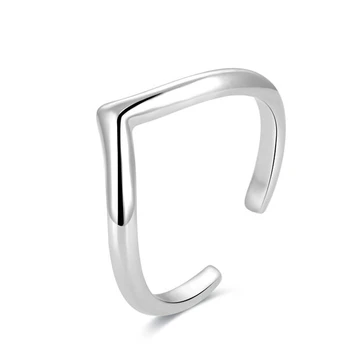 Beneto Minimalistinis sidabrinis kojų žiedas AGGF493