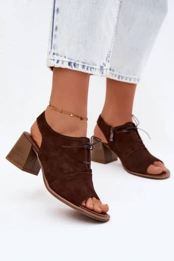 Natūralios odos basutės su kulnu Step in Style