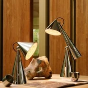 Tom Dixon LED stalo lempa Pose Task Light, sidabrinė