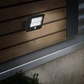 "Kollig" LED lauko prožektorius su jutikliu, IP54, juodas