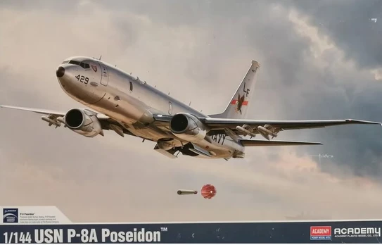 Klijuojamas modelis Academy 12635 USN P-8A Poseidon 1/144