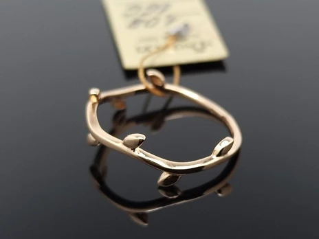 Auksinis žiedas su ornamentais Praba: 585