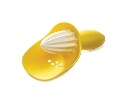 Joseph Joseph JJ - „Catcher ™ Citrus Squeezer“ sulčiaspaudė, geltona