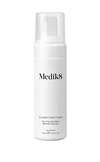 Veido valymo putos Medik8 Clarifying Foam, 150 ml