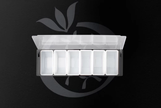 Plastikinė dėžutė kokteilių ingredientams 6 skyrių