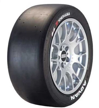 Yokohama 300/680R18 ADVAN A005 --