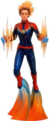 Diamond Select Gallery Diorama: Captain Marvel Binary Force Captain Marvel