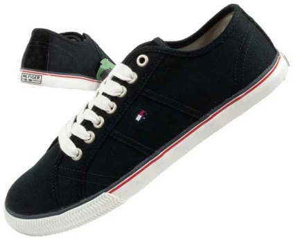 Tommy Hilfiger bateliai