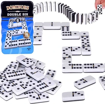 Loginis žaidimas „Domino“