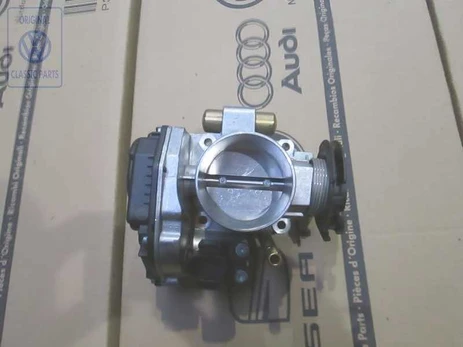 Vag Golf Mk3 Golf Mk4 Passat B4 Originalus 037133064D