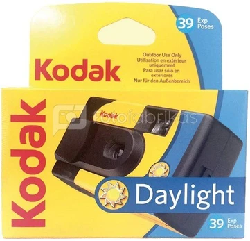 KODAK DAYLIGHT SINGEL USE CAMERA 39 EXP