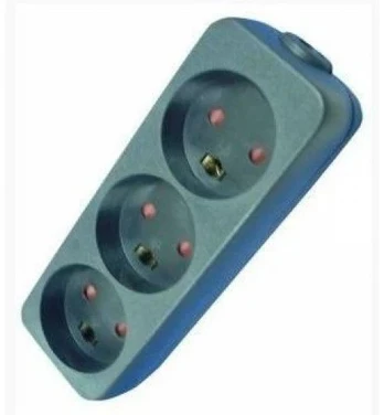 MicroConnect Danish power strip 3-way 1,5 m juodas (for installation