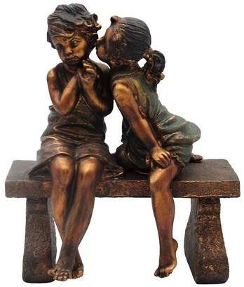Statulėlė Vaikai ant suoliuko, 22,5x19x11,5 cm