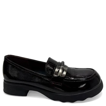 Loaferiai moterims, Vyšninė, Loafers