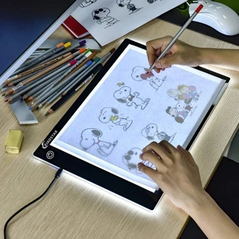LED šviesos kilimėlis A4 formato