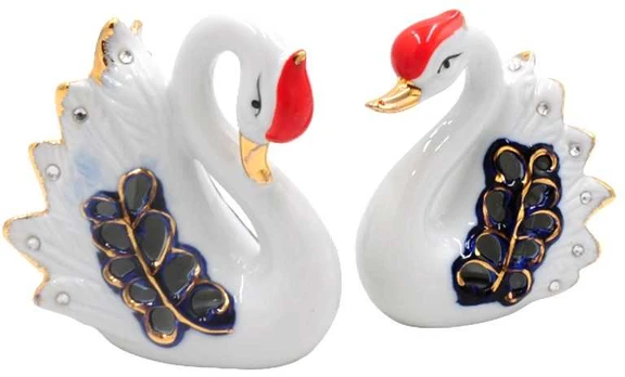 Porceliano statulėlės Gulbės, 10,5 cm