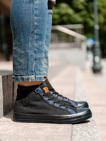 men's sneakers t375 - juodas