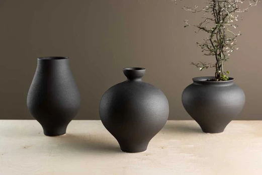 Venture Design Vaza, Rėlis, Juoda