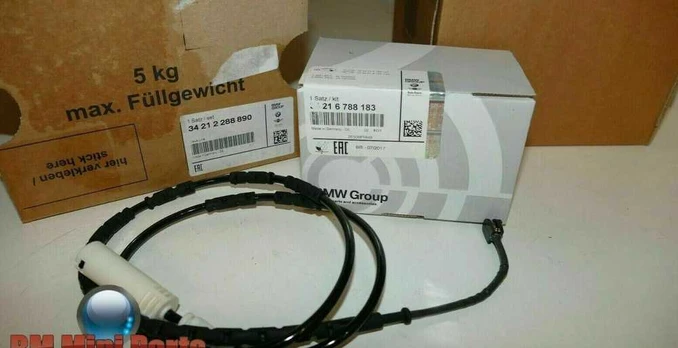 Bmw Galinio Stabdžių Plokštės Su Juntukais E81 E87 E90 E92 Originalus 34212288890