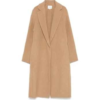 Paltas moterims, Ruda, Classic straight coat