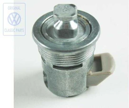 Vag Beetle K70 T2 Vw 1200 Originalus 111857131C
