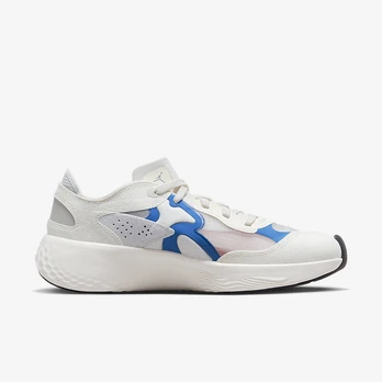 Nike Delta 3 Low - Dydis 42.5 (DN2647-100 Laisvalaikio batai)