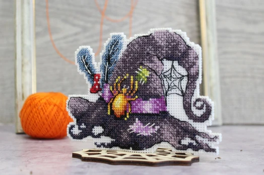 Witch Hat SR-865