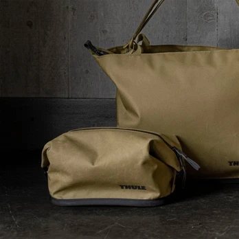 Thule Aion Toiletry Bag - Dark Slate, 3205438 | Thule